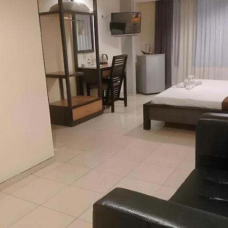 普里合唱酒店 Pakualaman 外观 照片
