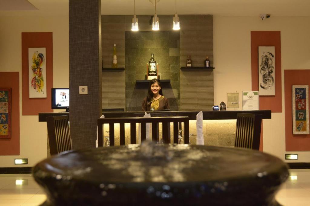 普里合唱酒店 Pakualaman 外观 照片