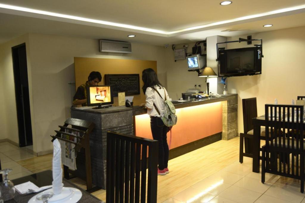 普里合唱酒店 Pakualaman 外观 照片